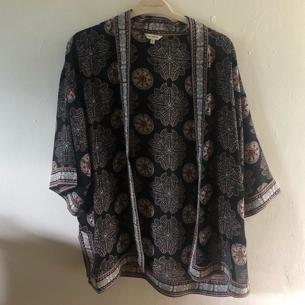 Max studio patterned open cardigan